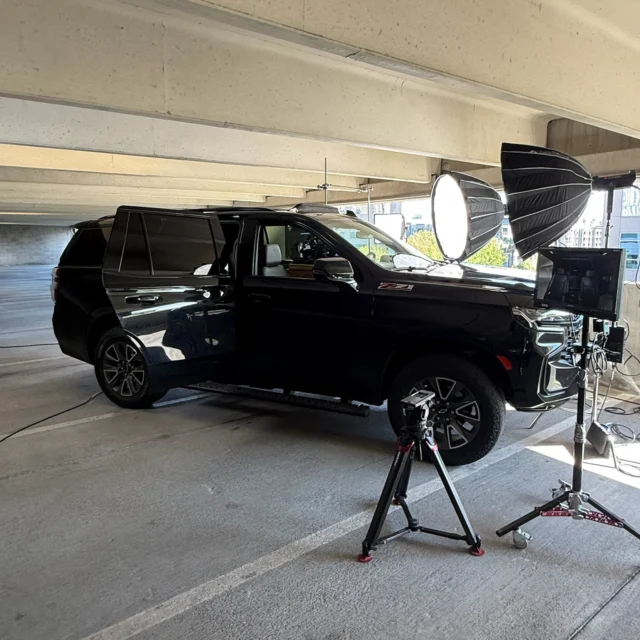 Had fun setting up this poor man's process in a Las Vegas parking garage.

These setups are always an fun and exciting way to stretch the creativity. We chose to push the @aputure.lighting  through the front windows with the lightdomes, while sneaking an infinibar in through the sunroof to give our subjects some fill. 

What are some of your favorite ways to light interior car scenes?

#FiveSixProductions #lasvegasvideoproductions #SetLife #cinematography #Aputure #canoncinema #ProductionLife #BehindTheScenes